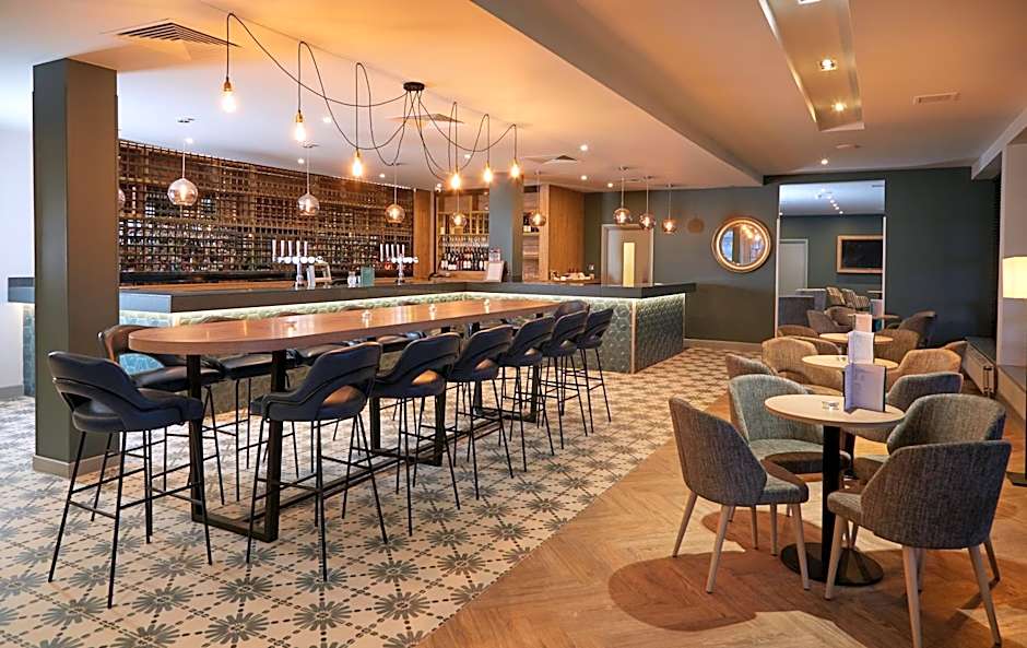 Wychwood Park Hotel and Golf Club