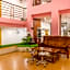 Yimi Hotel (Guangzhou East Lake subway station  Pearl River night tour Terminal)