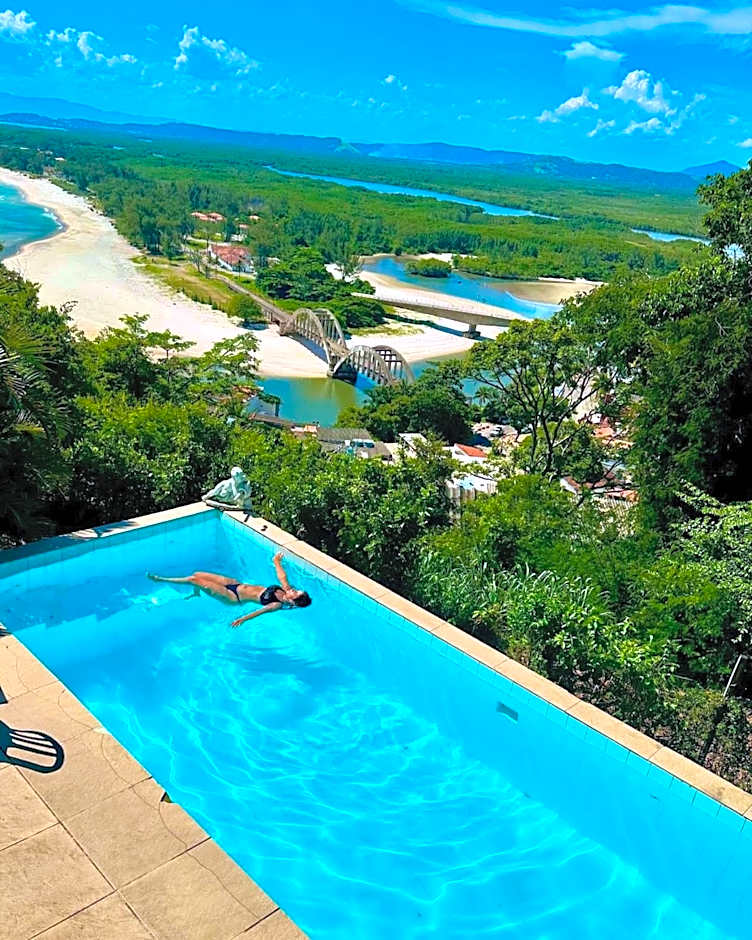 Banana Leaf Eco Hostel