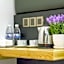 Mode Inn Icon City