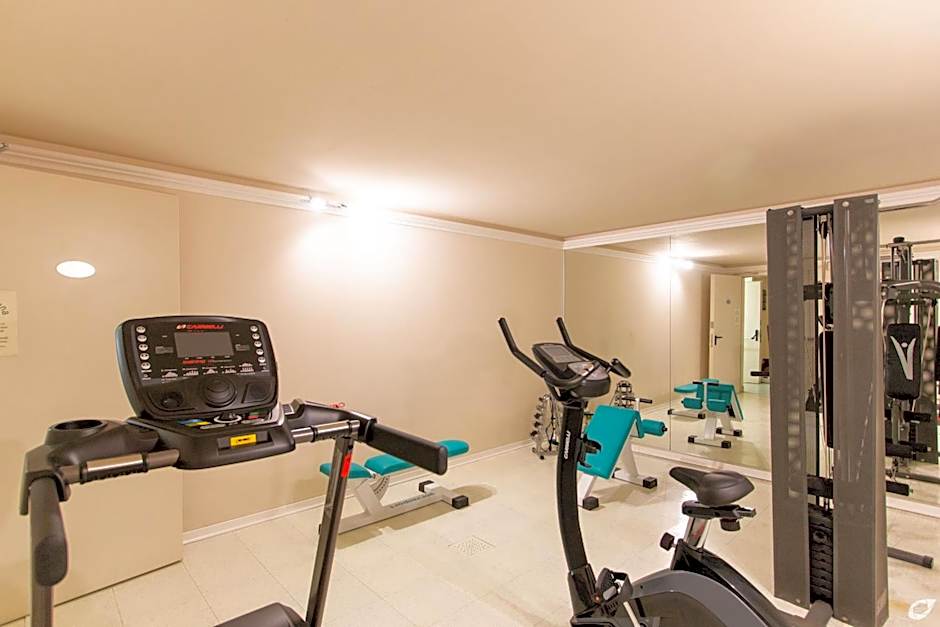 Verdeluna ApartHotel