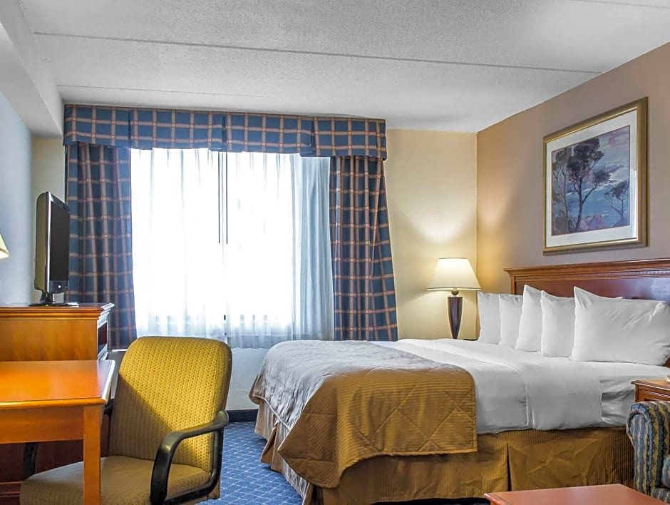 Clarion Hotel & Conference Center