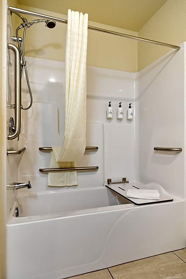 Cobblestone Hotel & Suites - Alpine