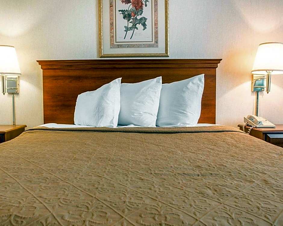 Quality Inn Hudsonville South