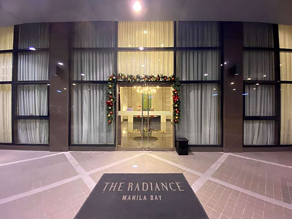 Le 10 The Radiance Manila Bay