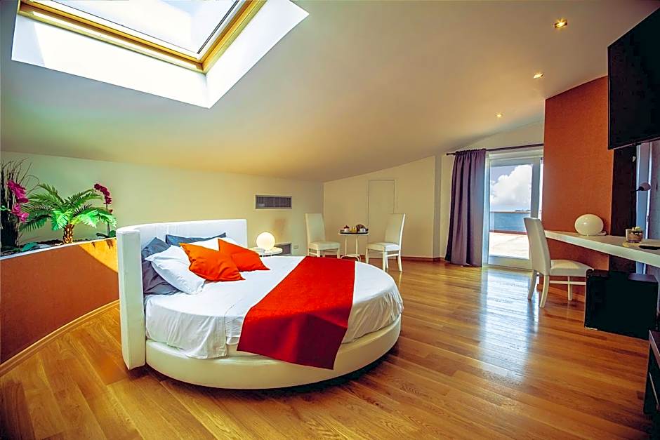 Photo 1 of 7 of Junior Suite