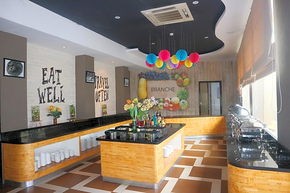 GOLDEN TULIP ESSENTIAL BELITUNG