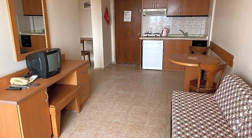 Tuntas Family Suites Kusadasi