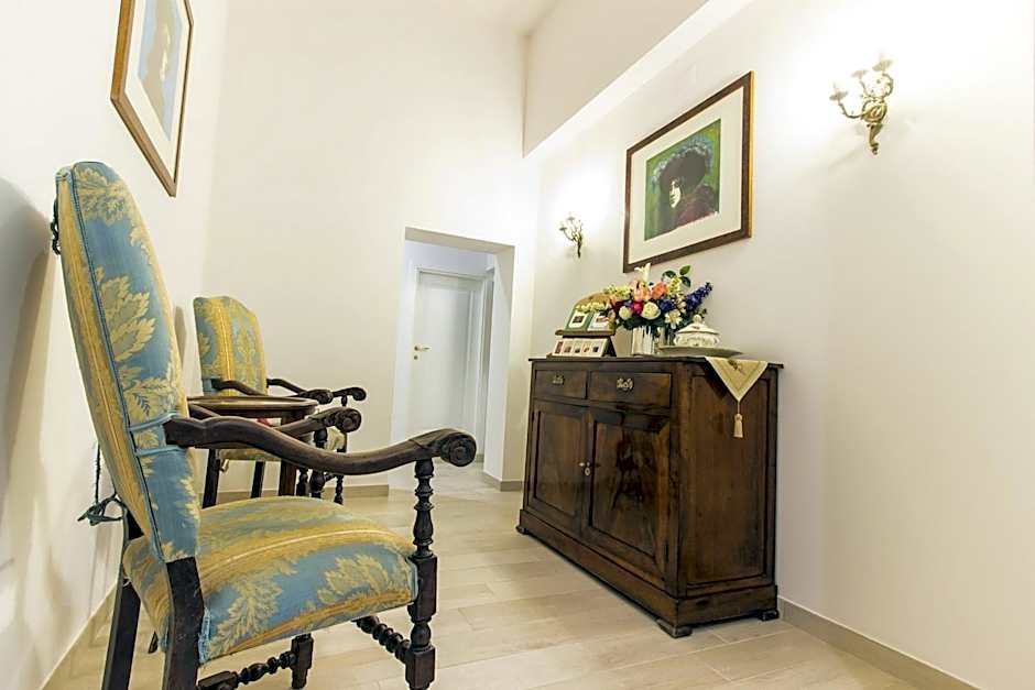 Palazzo d'Auria ApartHotel