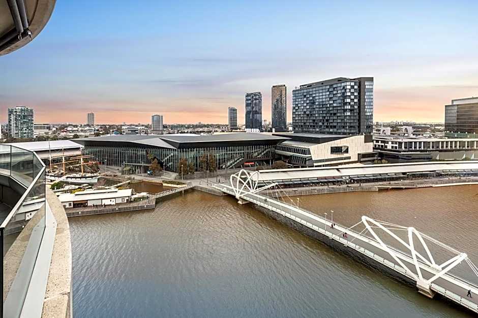 Waterfront Melbourne Apartments