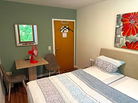 Single Room with Private External Bathroom