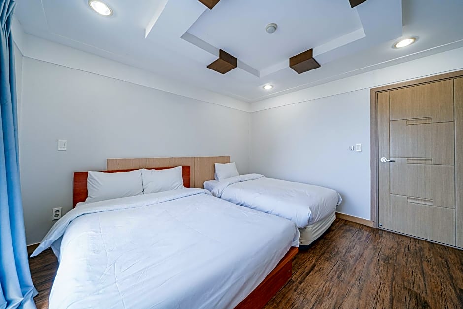 Hotel Navis