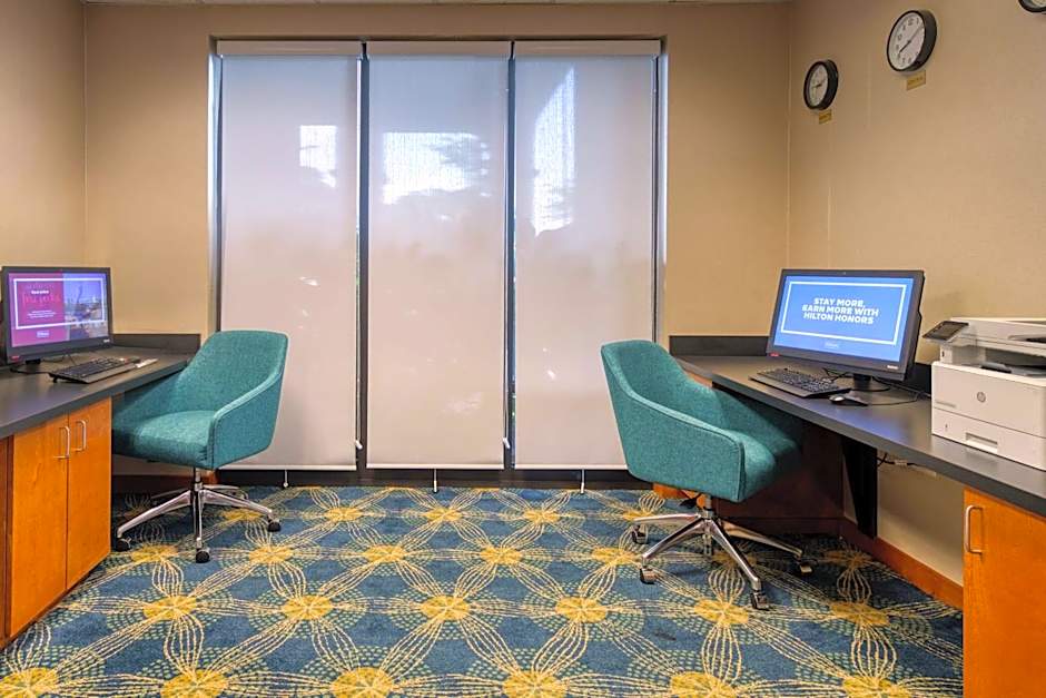 Hampton Inn Wilmington-University Area/Smith Creek Station