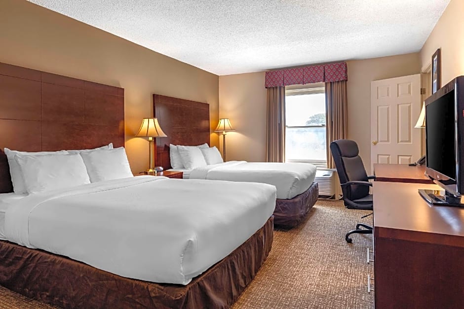 MainStay Suites Foxboro - Mansfield