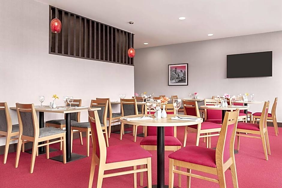 Ramada by Wyndham Cobham