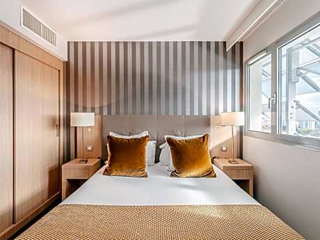 One-Bedroom Apartment (4 Adults)