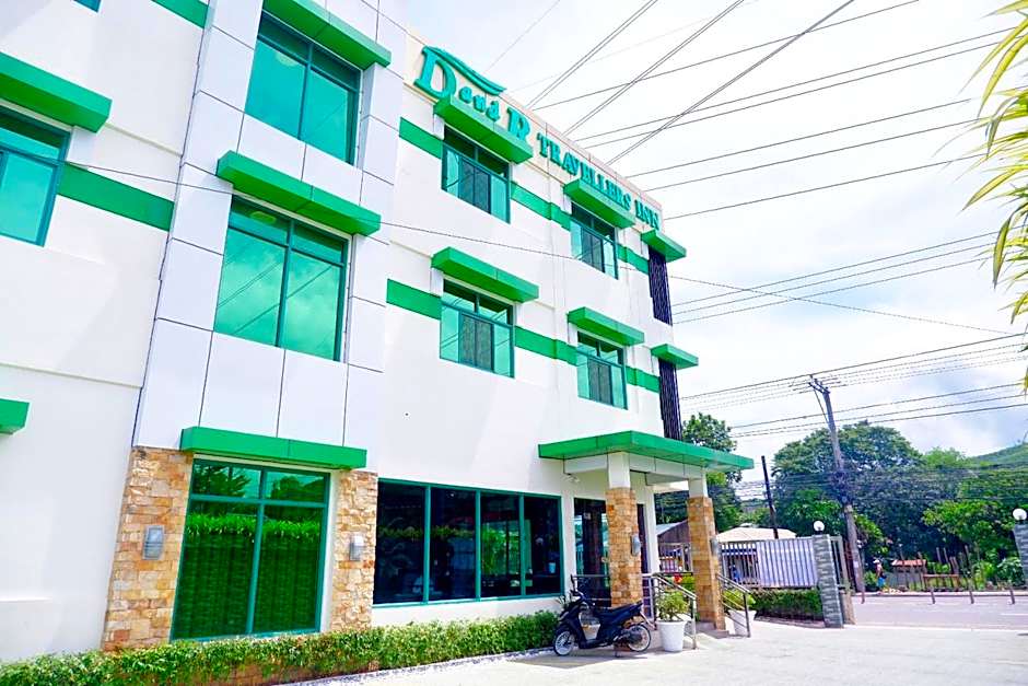 D and R Travellers Inn