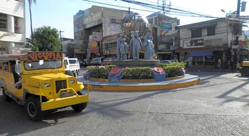 RedDoorz @ CMS Apartelle Olongapo City