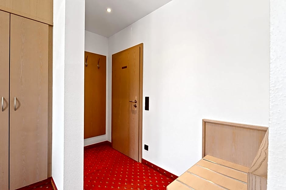 Steiners Hotel Airport-Messe in Birkach