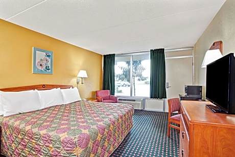 King Room- Non-Smoking