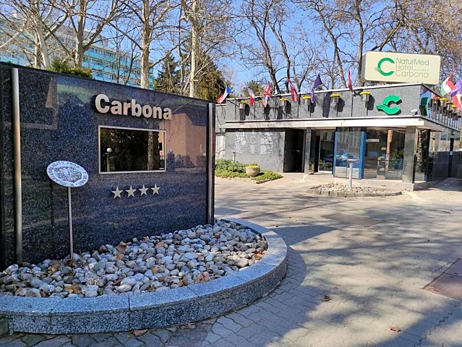 Spa Residence Carbona Apartment 105