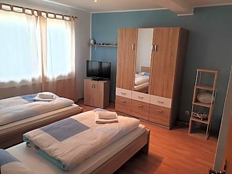 Doppelzimmer-Standard-Gemeinsames Badezimmer