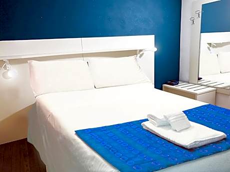 Double or Twin Room with City View