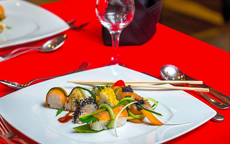 SUNRISE Le Jarden Resort