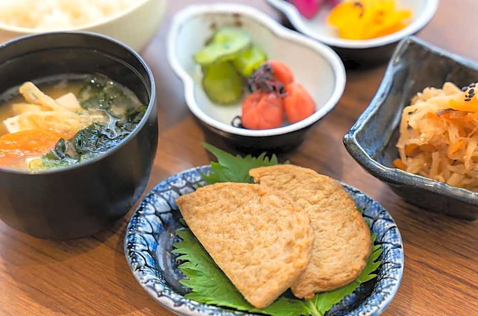 Hotel Katsuyama Premiere