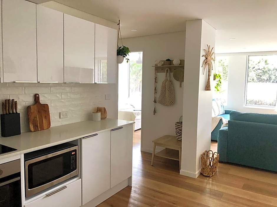 Oceania on Burleigh Beach