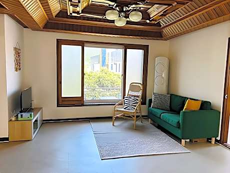 Namhae Western House