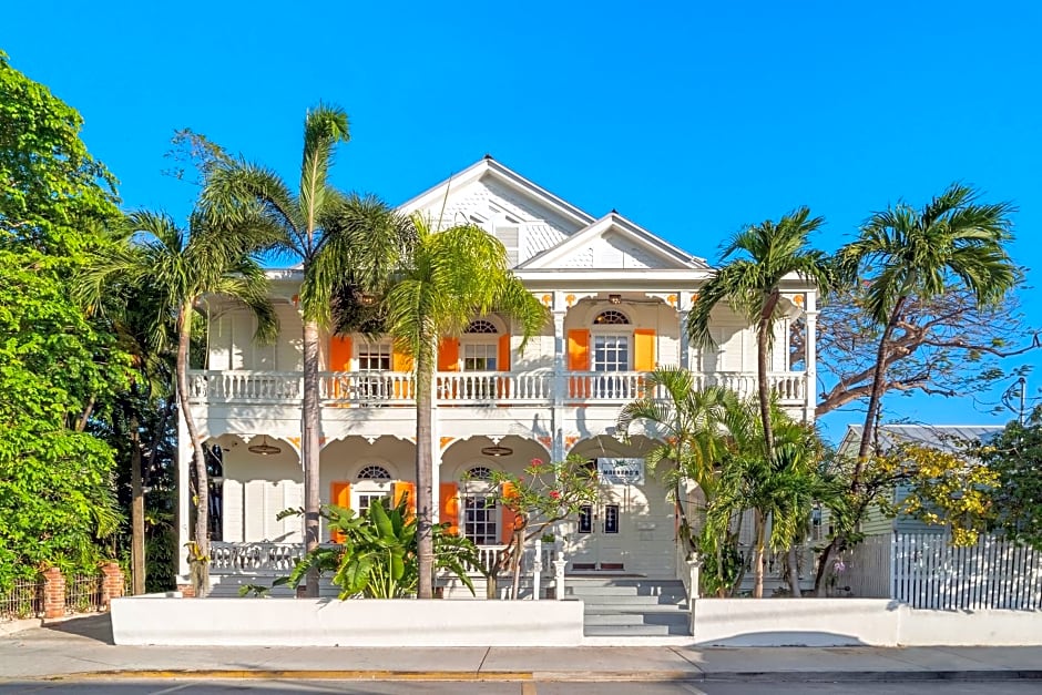 Marreros Guest Mansion - Adult Only