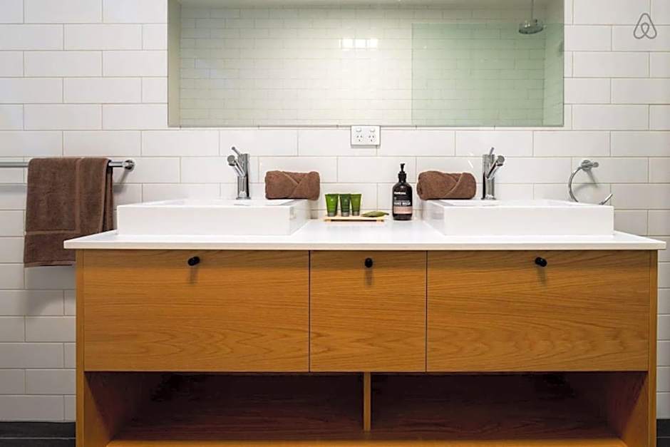 Bradman Modern Style a Walk to MCG, Swan St, CBD