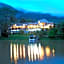 Hunasfalls Hotel