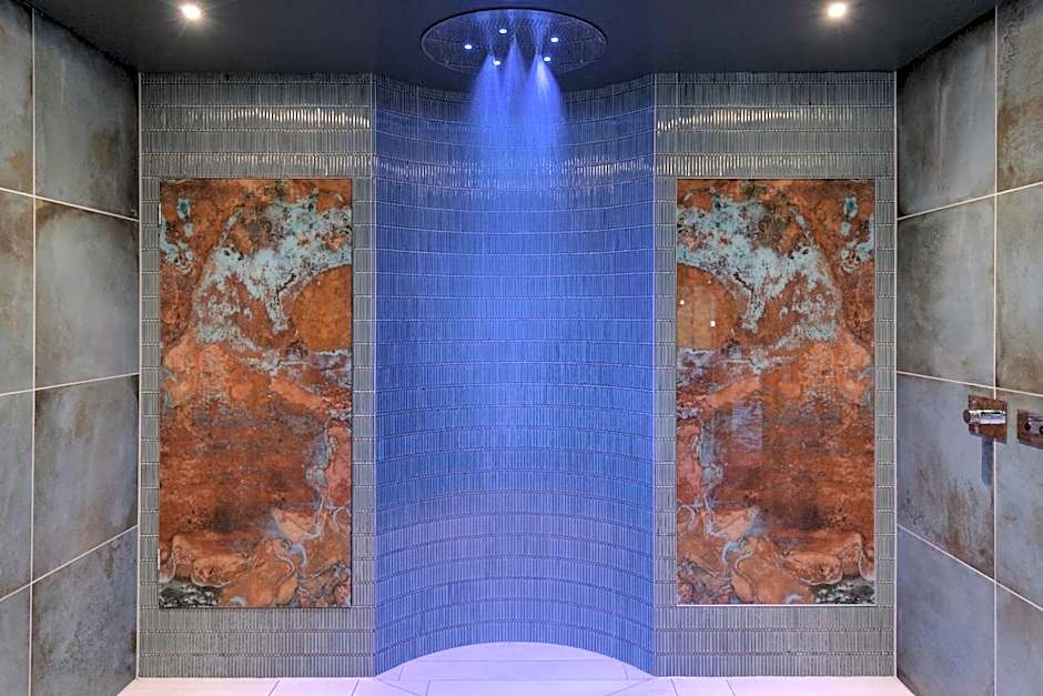 Golf View Hotel & Spa