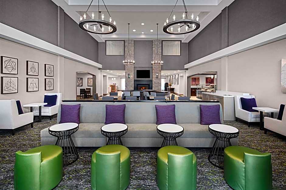 Homewood Suites by Hilton Carle Place - Garden City