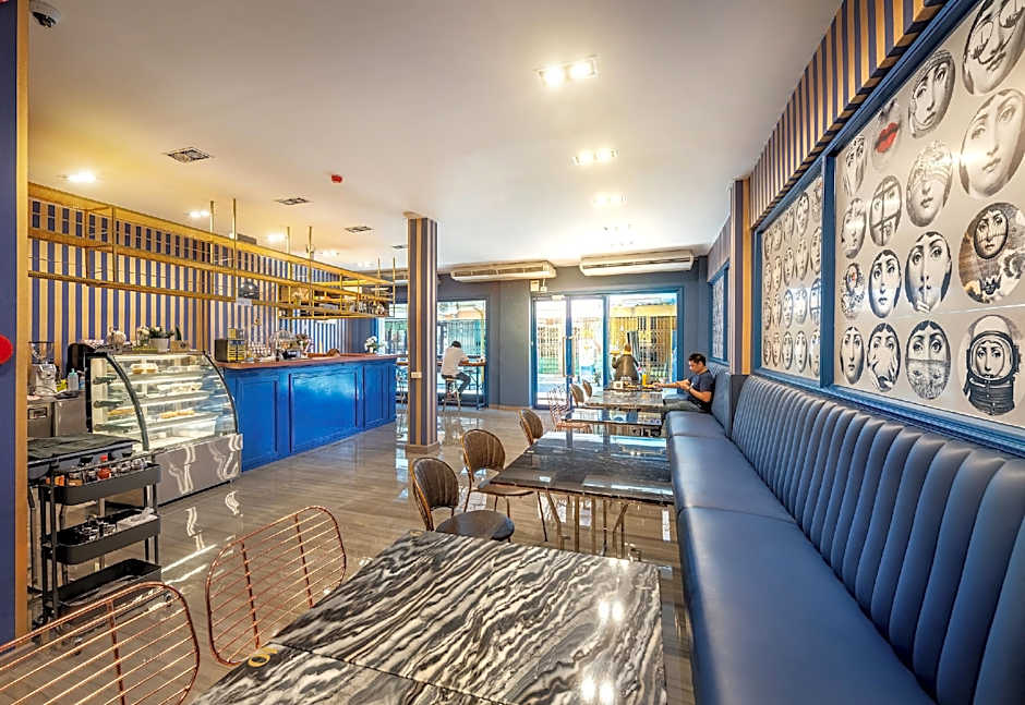 Happy Station Bangkok