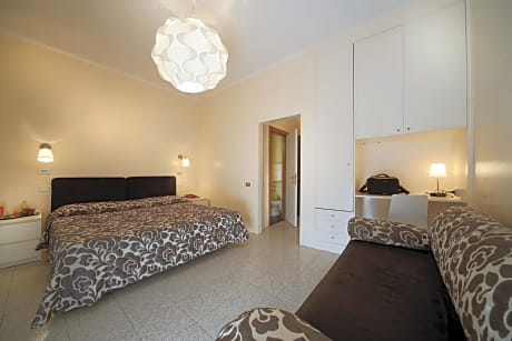 Triple Room with Balcony