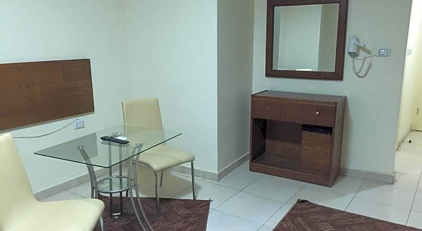 Zaina Plaza Hotel