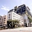 Inner-city 2 bedroom apartment - perfectly located