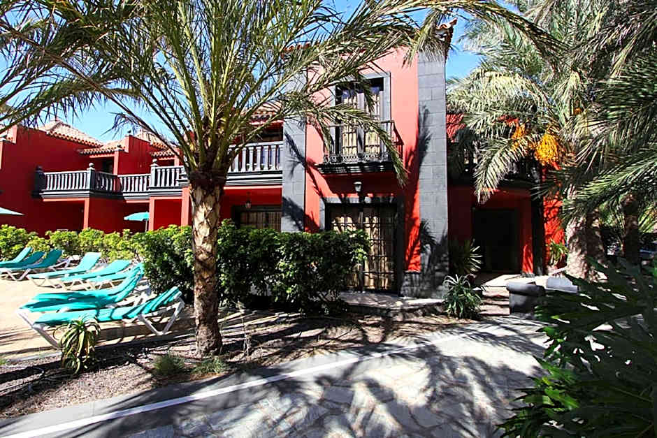 Apartamentos Punta Marina