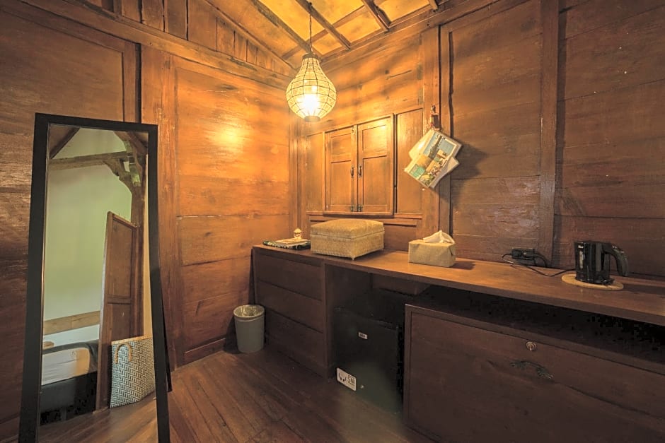 Rumah Jembarati by Sabda