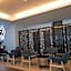 B Hotel