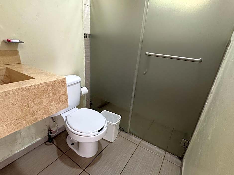 OYO Hotel Familiar Tollan Cholula