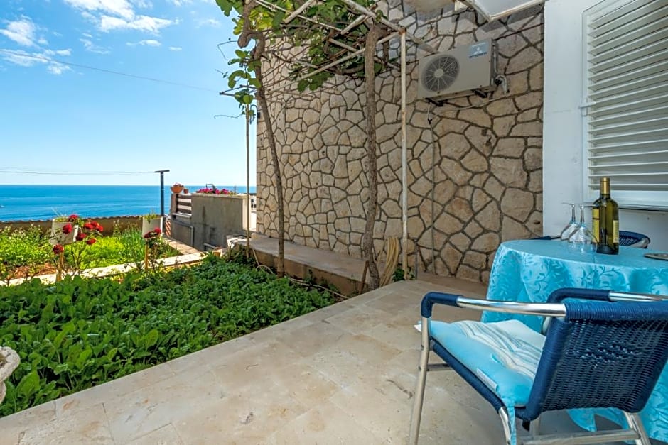 Photo 1 of 10 of Studio with Terrace and Sea View