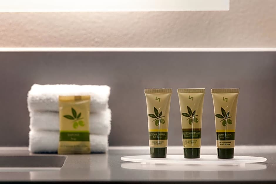 Torch Lite Inn at the Beach Boardwalk