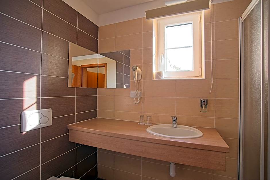 Wine Wellness Hotel Amande Hustopeče