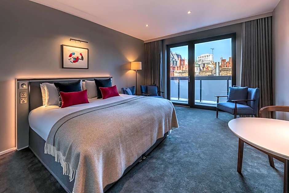 Photo 1 of 12 of Junior Suite