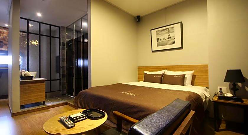 Sasang The May Hotel