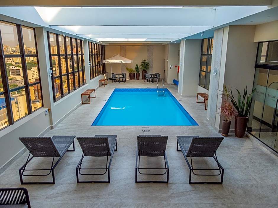 Mercure Curitiba Golden Hotel